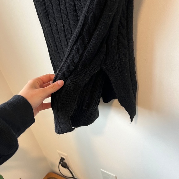 Boutique Black Knitted Long Sweater Vest - Picture 4 of 5